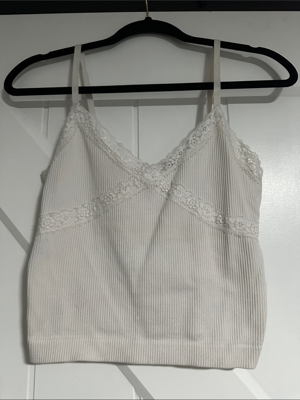 Lace-Trim Ribbed Camisole Tank - Cream